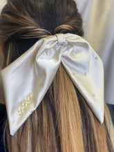Load image into Gallery viewer, Handmade Silk Hair Bow Personalise Direct